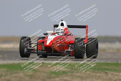 media/Oct-25-2025-CalClub SCCA (Sat) [[34c778dfbe]]/Group 3/Qualifying/